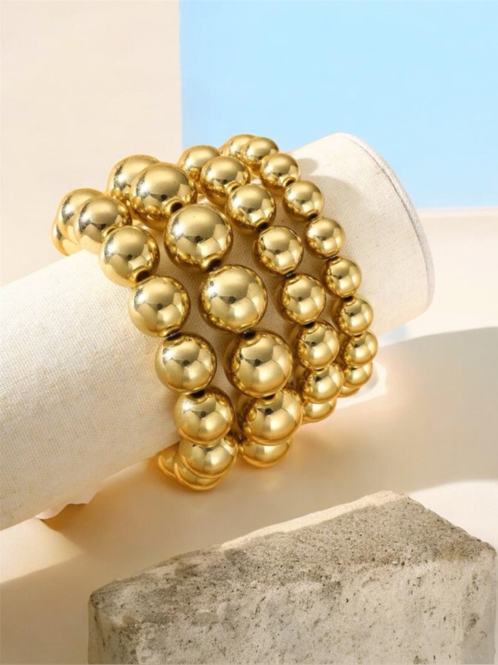 🔥🔥🆕Set of 4 Shiny Gold Beaded Stretch Bracelets